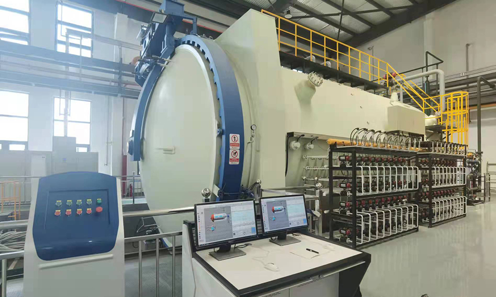 中國(guó)兵器非金屬材料研究所 φ4500x8000mm 450℃ 2